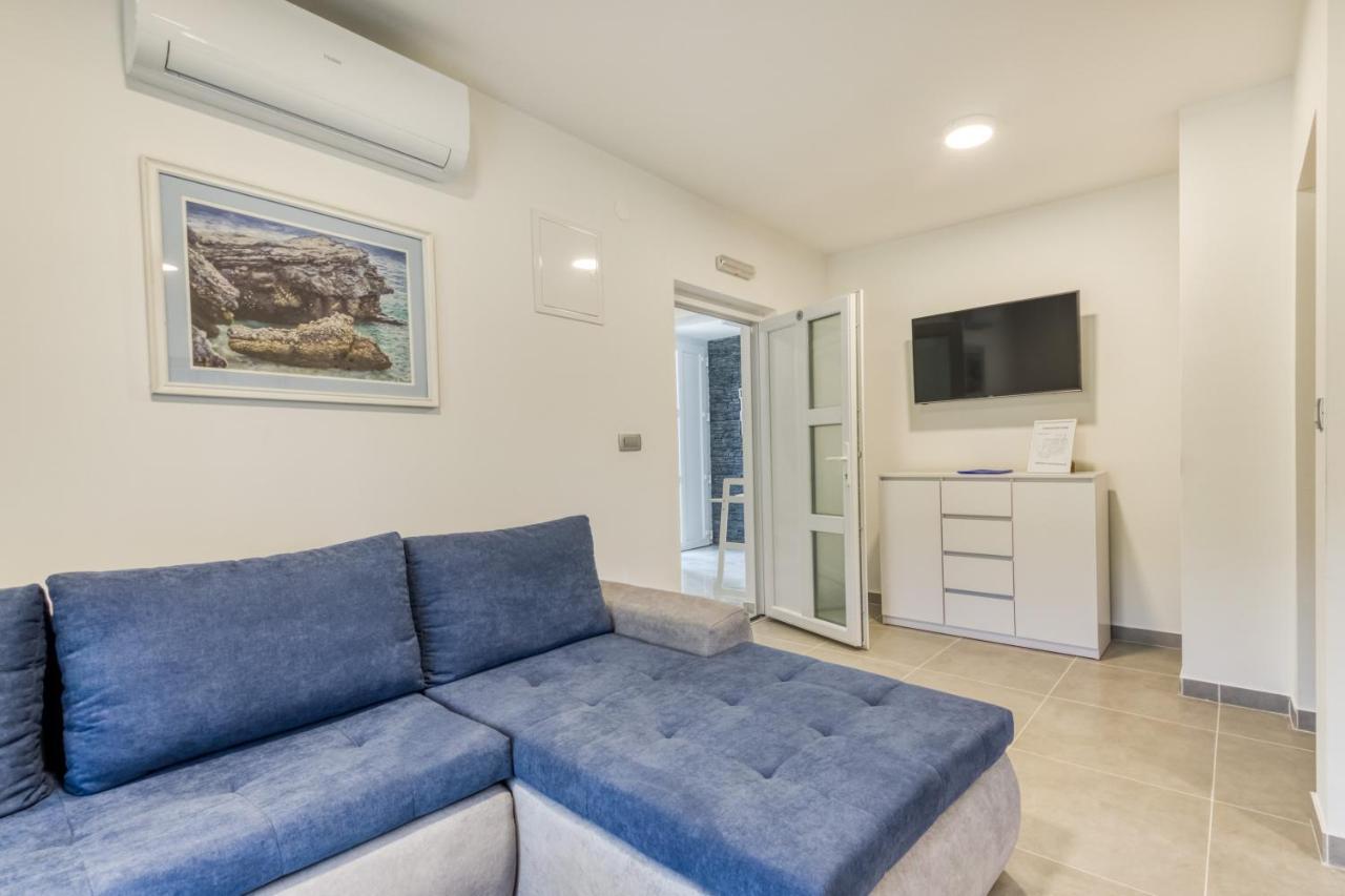 Apartmani Leptir Rakovica Exteriör bild