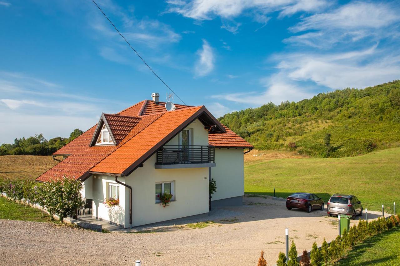 Apartmani Leptir Rakovica Exteriör bild
