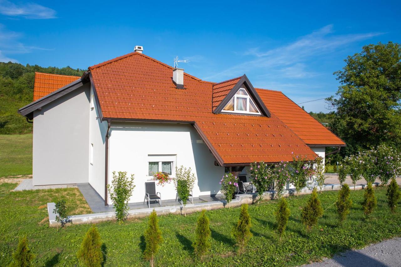 Apartmani Leptir Rakovica Exteriör bild